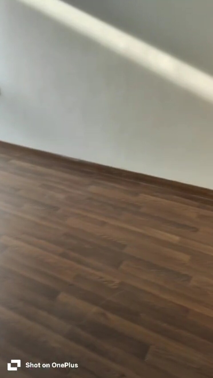 Room, ss-city 3 Bedroom 187 Sq.Ft. Apartment In Sector 85 Gurgaon 9580336