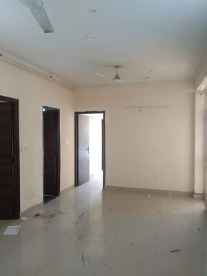 2 BHK Apartment For Rent in Supertech Ecovillage II, Sector 16b Greater Noida
