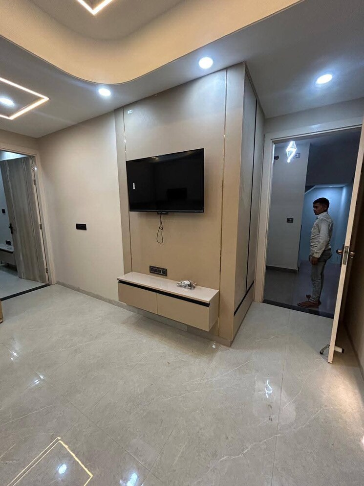 Living Room, saket 1 Bedroom 500 Sq.Ft. Apartment In Saket Delhi 9580377