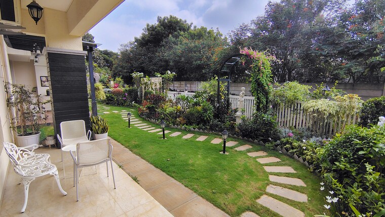 Garden, nambiar-belleza 5 Bedroom 5300 Sq.Ft. Villa In Sarjapur Bangalore 9580476