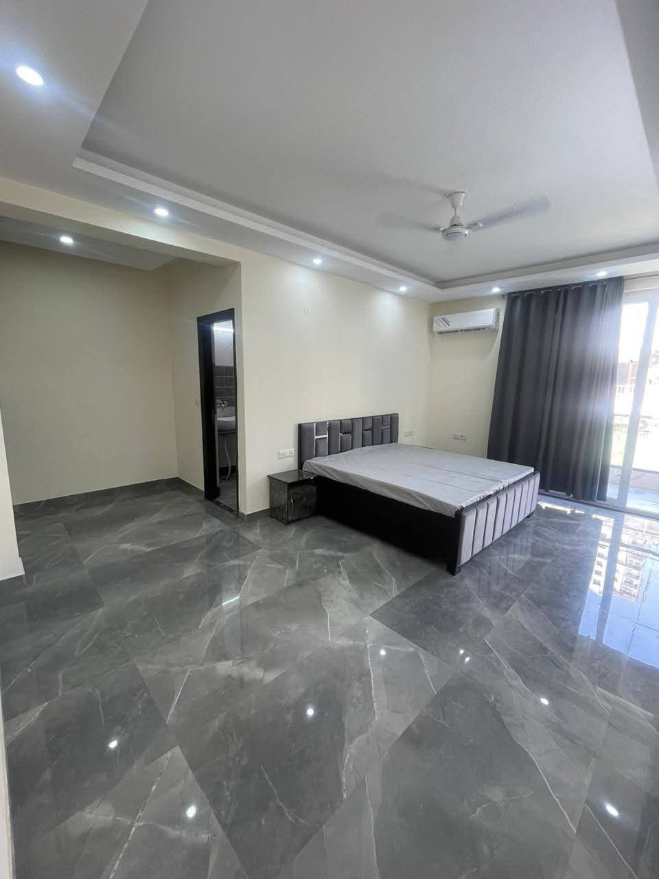 2 BHK Apartment For Rent in Freedom Fighter Enclave 