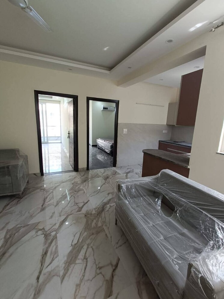 Living Room, freedom fighters enclave 2 Bedroom 950 Sq.Ft. Apartment In Freedom Fighters Enclave Delhi 9580395