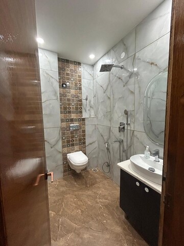 Bathroom in 3 BHK Builder Floor at Fidato Honour Homes, Sector 89 – for Rent