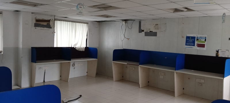 Office Space For Rent in Commercial Complex 