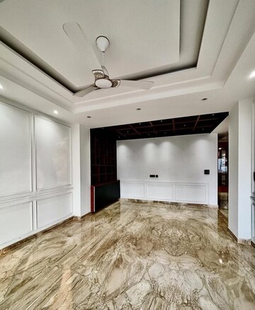 Room in 4 BHK Builder Floor at BP Homes, Sector 85 – for Sale