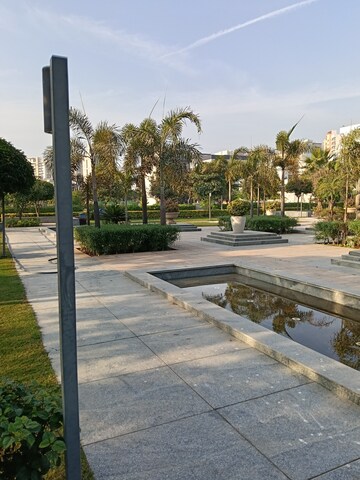  Plot For Sale in ROF Insignia Park, Sector 93