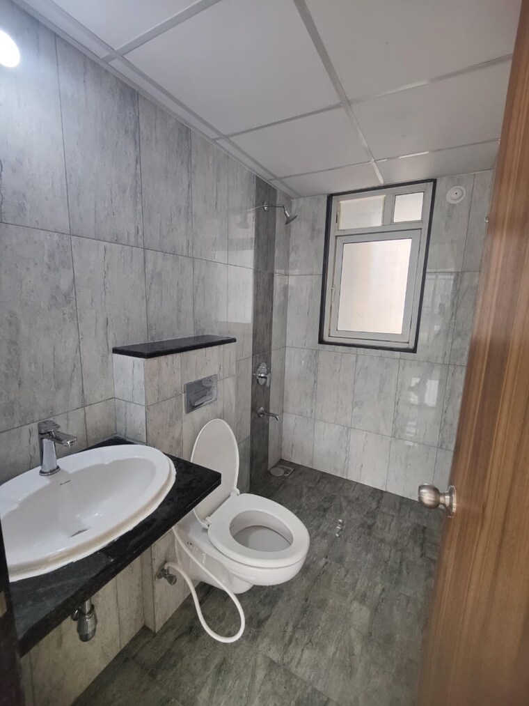 Bathroom, kolte-patil-life-republic 2 Bedroom 828 Sq.Ft. Apartment In Hinjewadi Pune 9580466