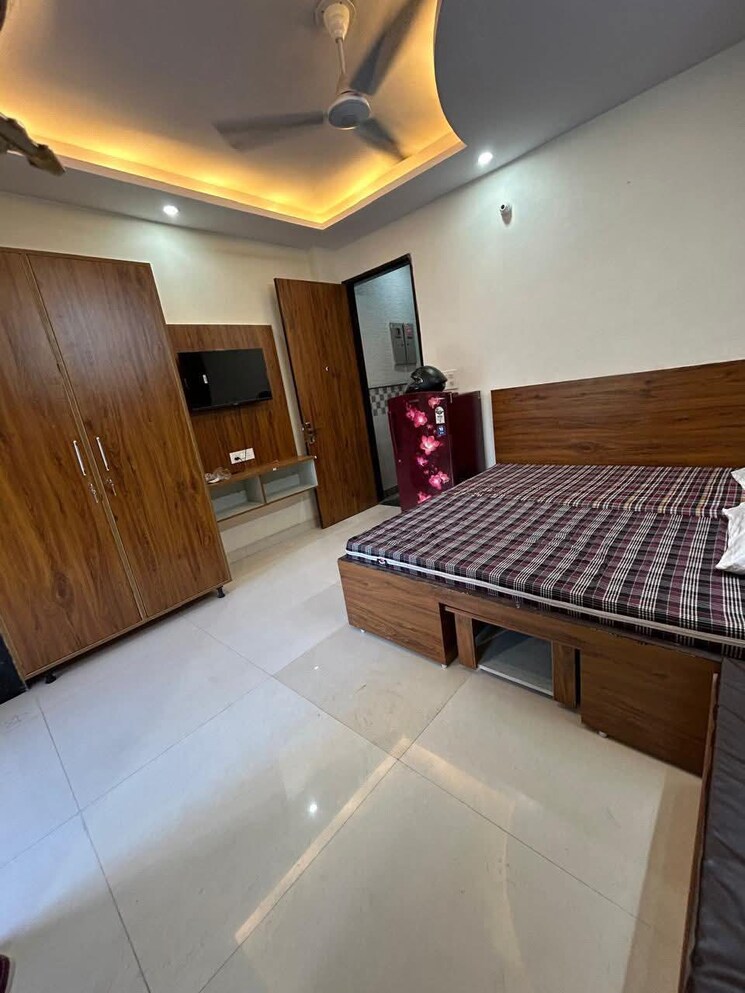 Bedroom, saket 1 RK 300 Sq.Ft. Apartment In Saket Delhi 9580502