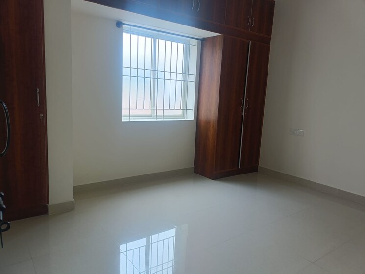Room, bagmane-tech-park 2 Bedroom 1200 Sq.Ft. Apartment In Cv Raman Nagar Bangalore 9580516