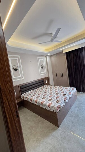 Bedroom in 1 BHK Apartment at Saket – for Rent