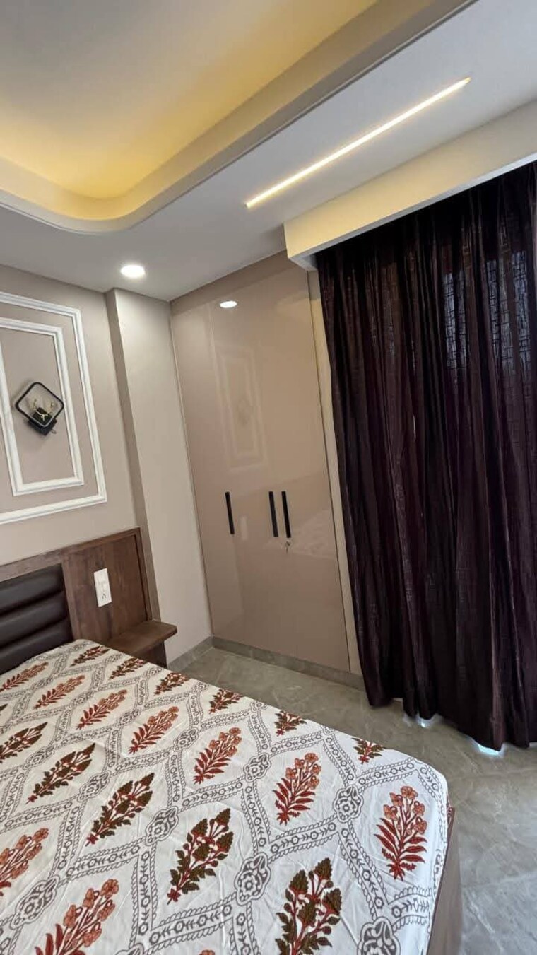 Bedroom, saket 1 Bedroom 500 Sq.Ft. Apartment In Saket Delhi 9580528