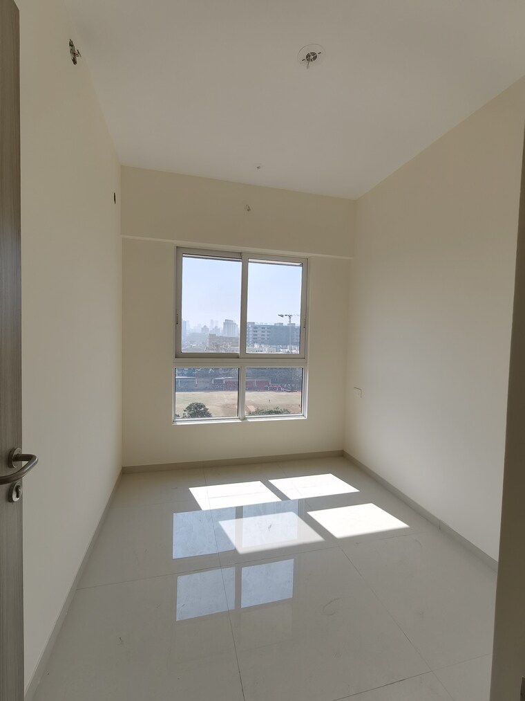 Room, wadhwa-tw-gardens 2.5 Bedroom 780 Sq.Ft. Apartment In Kandivali East Mumbai 9580563