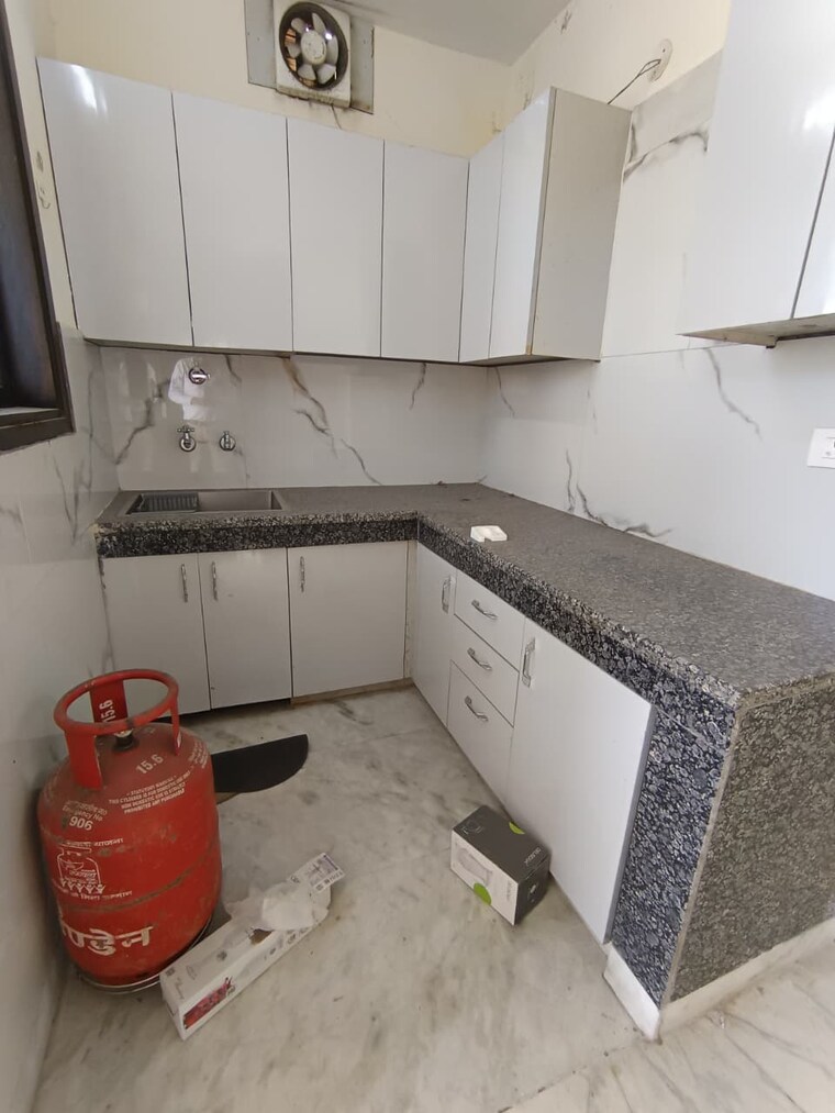 Kitchen, malviya nagar 2 Bedroom 1200 Sq.Ft. Builder Floor In Malviya Nagar Delhi 9580604