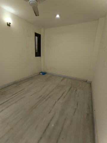 Room in 2 BHK Builder Floor at Malviya Nagar – for Rent