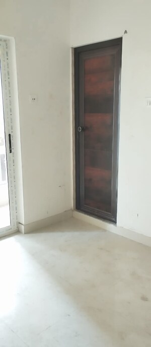 Room in 2 BHK Apartment at Madurdaha – for Sale