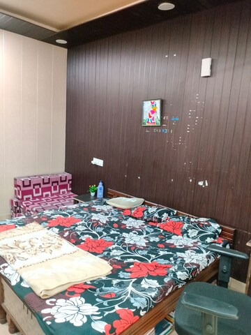 Bedroom in 1 BHK Independent House at Sector 38 – for Rent