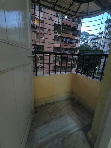 Balcony in 1 BHK Apartment at Tulsidham Complex, Kapur Bawdi – for Rent
