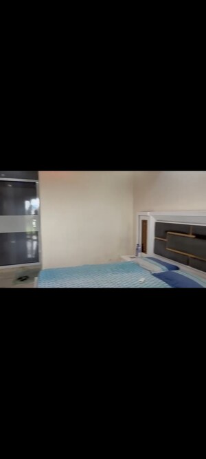 Furnished Amenities in 3 BHK Builder Floor at BPTP Elite Floors, Sector 83 – for Rent