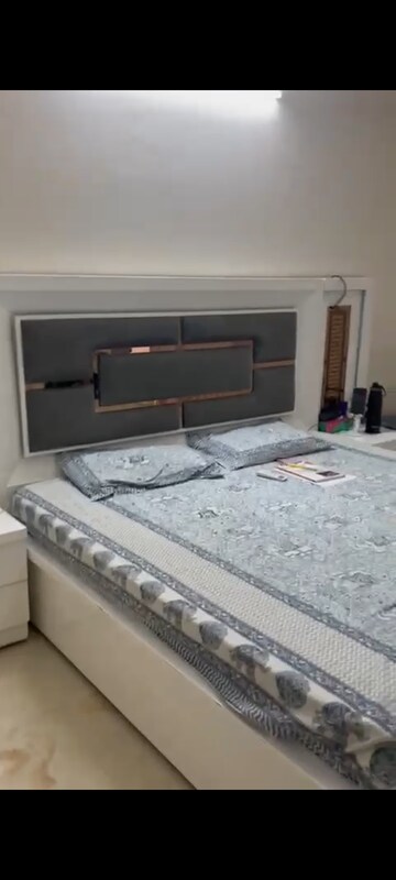 Bedroom in 3 BHK Builder Floor at BPTP Elite Floors, Sector 83 – for Rent