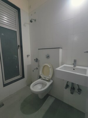 Bathroom in 2 BHK Apartment at Ashar Metro Towers, Vartak Nagar – for Rent