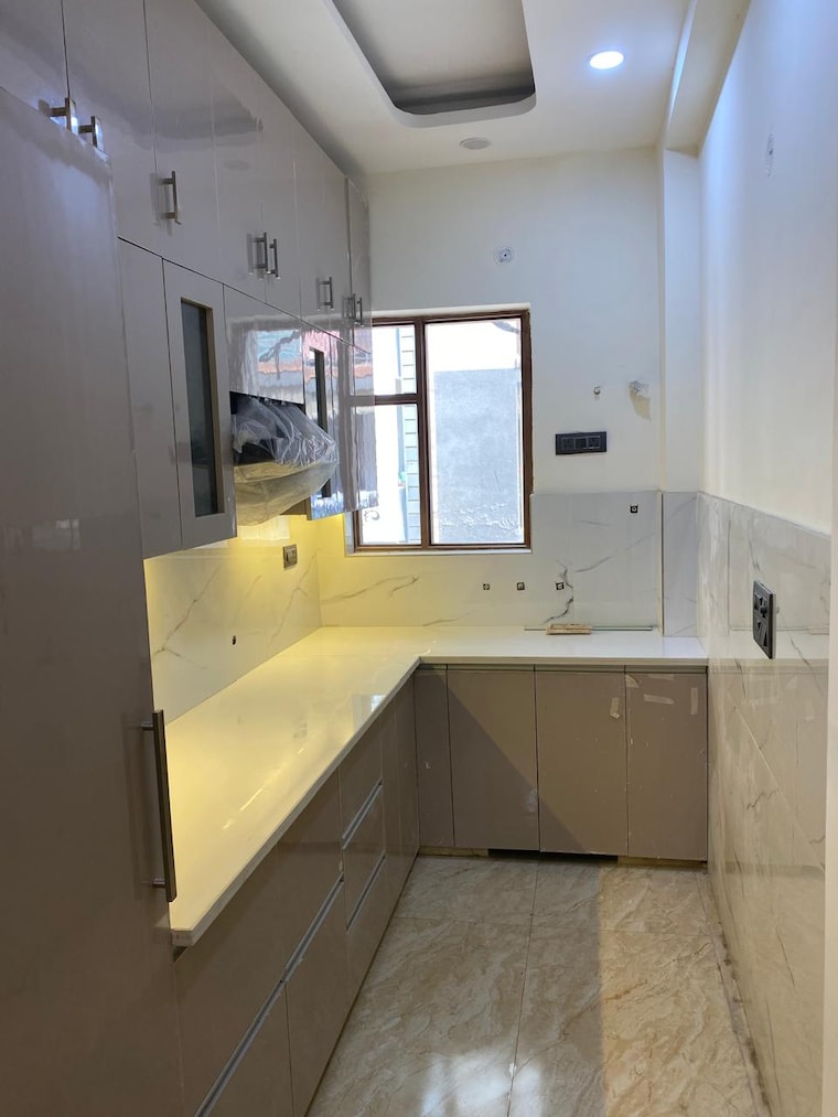 Kitchen, tdi-the-retreat 4 Bedroom 278 Sq.Yd. Builder Floor In Sector 89 Faridabad 9580705