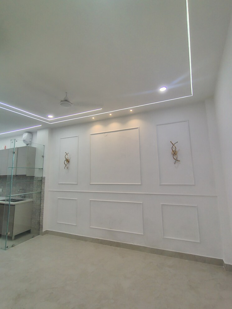 undefined, malviya nagar 3 Bedroom 2000 Sq.Ft. Builder Floor In Malviya Nagar Delhi 9580646
