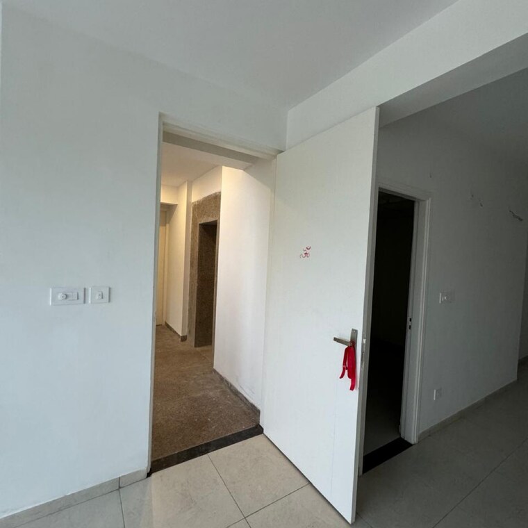 Room, sushma-valencia 3 Bedroom 2250 Sq.Ft. Apartment In Nagla Road Zirakpur 9580754