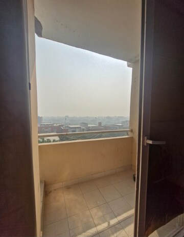 Furnished Amenities in 2 BHK Apartment at 3C Lotus Zing, Sector 168 – for Rent