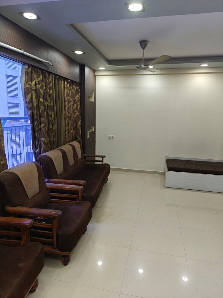 Living Room, neelkanth-greens 3 Bedroom 1500 Sq.Ft. Apartment In Manpada Thane 9580783