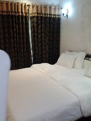 Bedroom in 2 BHK Builder Floor at Jangpura – for Rent