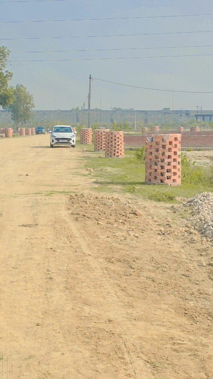 Exterior View, sultanpur road  1010 Sq.Ft. Plot In Sultanpur Road Lucknow 9580794