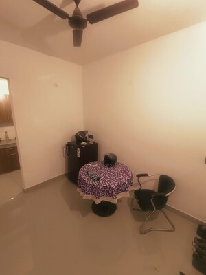 Living Room in 1 BHK Apartment at Ansal Plaza Sector-23, Sector 23 – for Rent