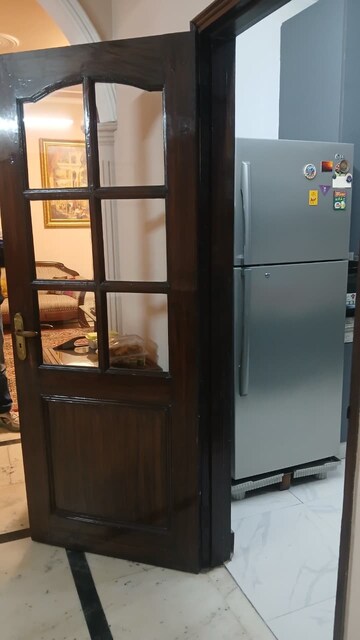 Furnished Amenities in 6 BHK Independent House at RWA Apartments Sector 41, Sector 41 – for Sale