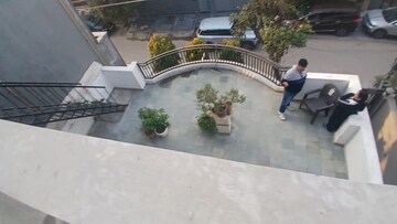 Balcony in 6 BHK Independent House at RWA Apartments Sector 41, Sector 41 – for Sale