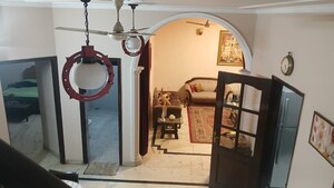 Furnished Amenities in 6 BHK Independent House at RWA Apartments Sector 41, Sector 41 – for Sale