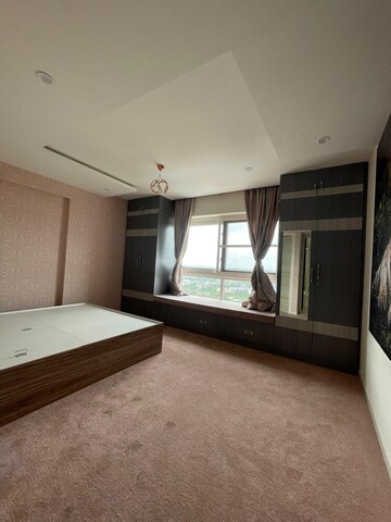 Room in 3 BHK Apartment at DS Max Skycity, Thanisandra – for Rent