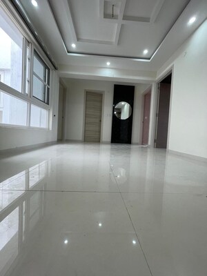 Room in 3 BHK Apartment at DS Max Skycity, Thanisandra – for Rent