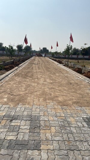  Plot For Sale in Renwal Manji