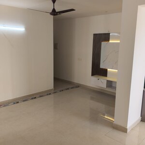Room in 2 BHK Apartment at Signature The Millennia 3, Sector 37d – for Rent