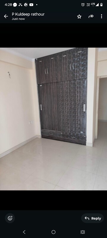 Room in 2 BHK Apartment at Vxl Eastern Gates, Vasundhara Sector 4 – for Sale