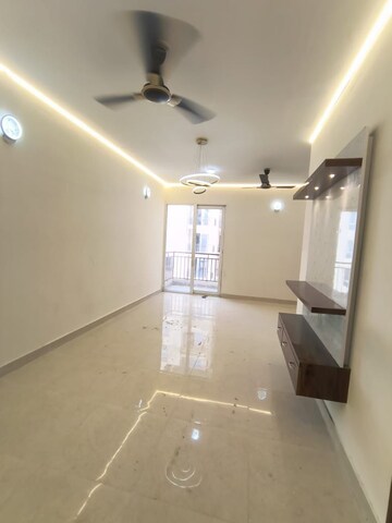 2 BHK Apartment For Rent in Signature The Millennia 3, Sector 37d
