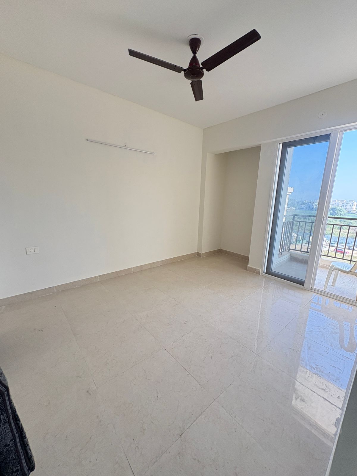 2.5 BHK Apartment For Rent in Signature The Millennia 3