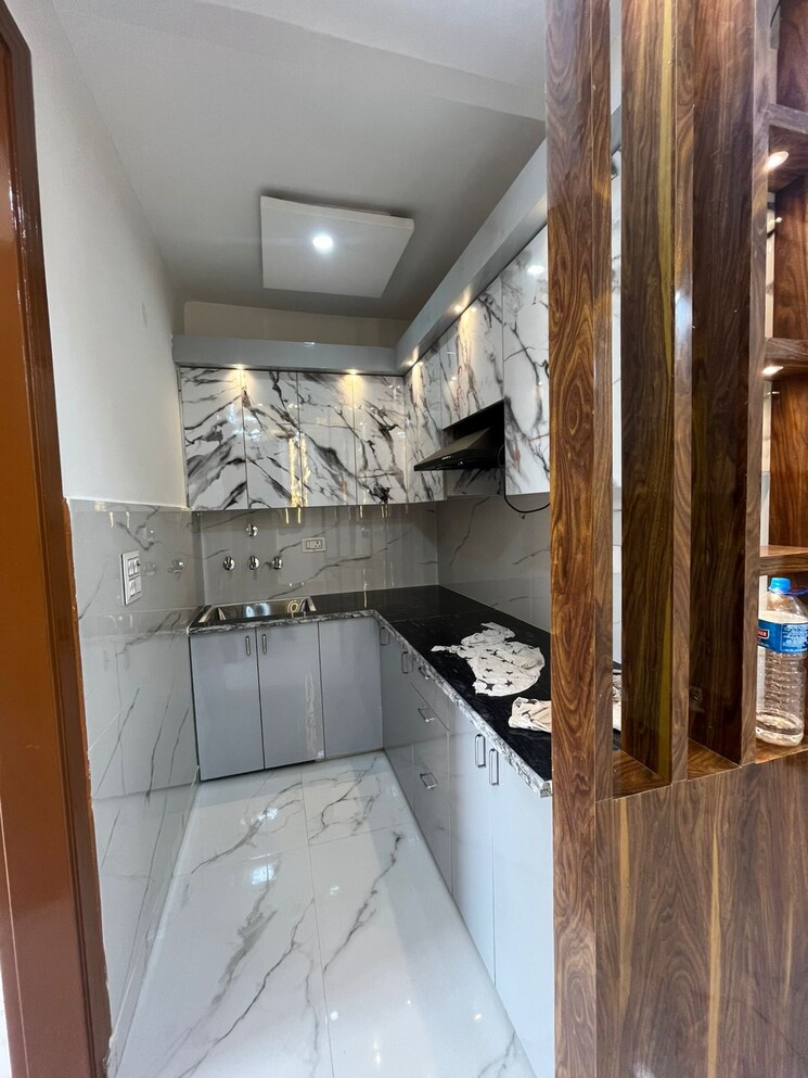Kitchen, dwarka mor 2 Bedroom 540 Sq.Ft. Builder Floor In Dwarka Mor Delhi 9580968
