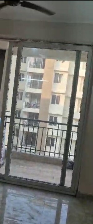 Staircase in 3 BHK Apartment at Amrapali Golf Homes, Sector 4 Greater Noida – for Rent