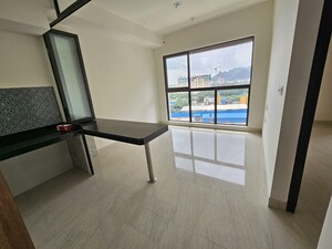 Room in 2 BHK Apartment at Lodha Quality Home Tower 5, Majiwada – for Rent