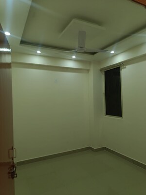 Room in 3 BHK Apartment at Conscient Habitat Residences, Sector 78 – for Sale