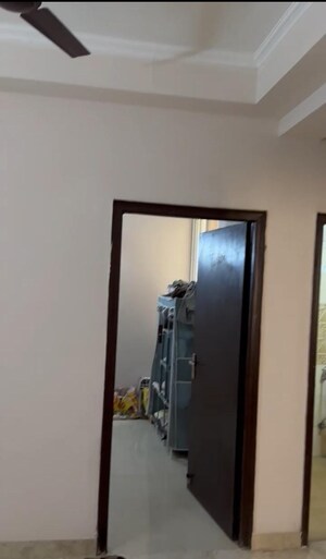 2 BHK Apartment For Rent in Amrapali Golf Homes, Sector 4 Greater Noida