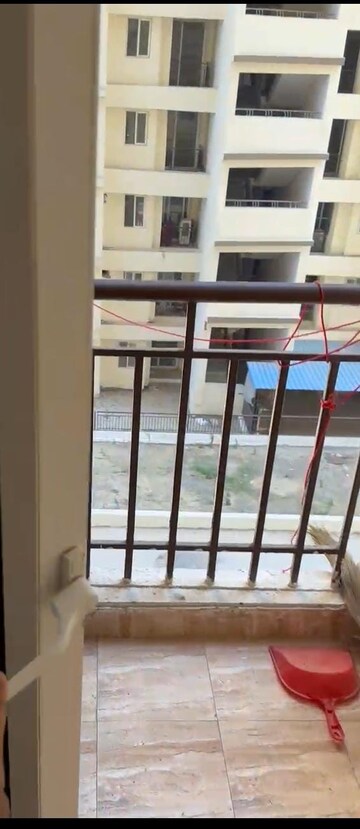 Staircase in 2 BHK Apartment at Amrapali Golf Homes, Sector 4 Greater Noida – for Rent