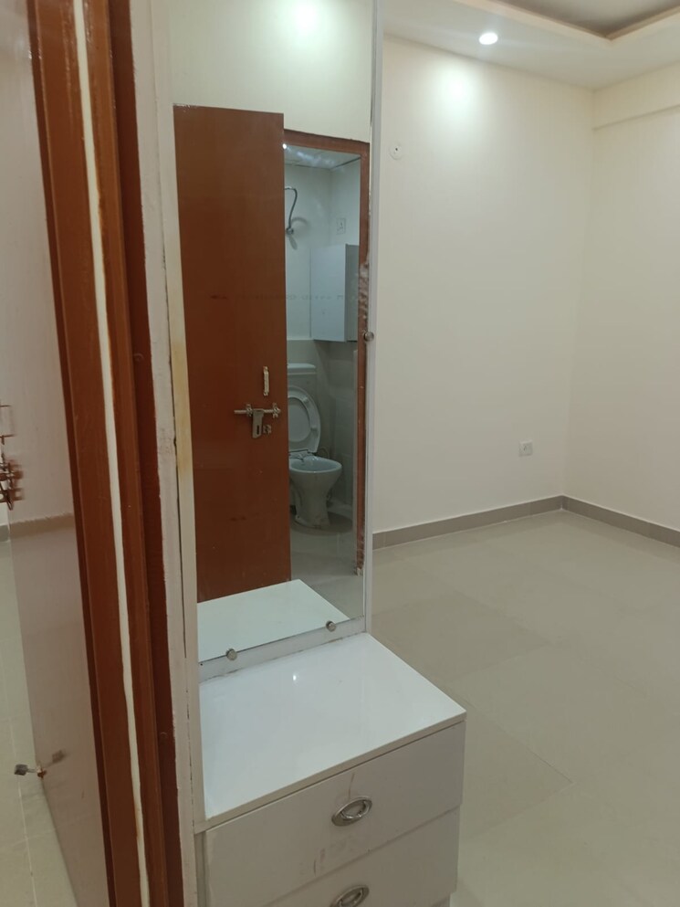 Room, adore-happy-homes-grand 3 Bedroom 645 Sq.Ft. Apartment In Sector 85 Faridabad 9581081