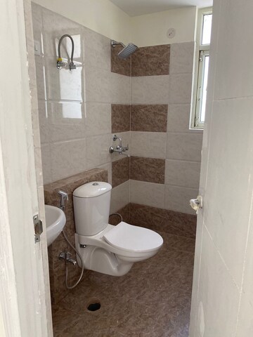 Bathroom in 3.5 BHK Apartment at Shree Vardhman Flora, Sector 90 – for Rent